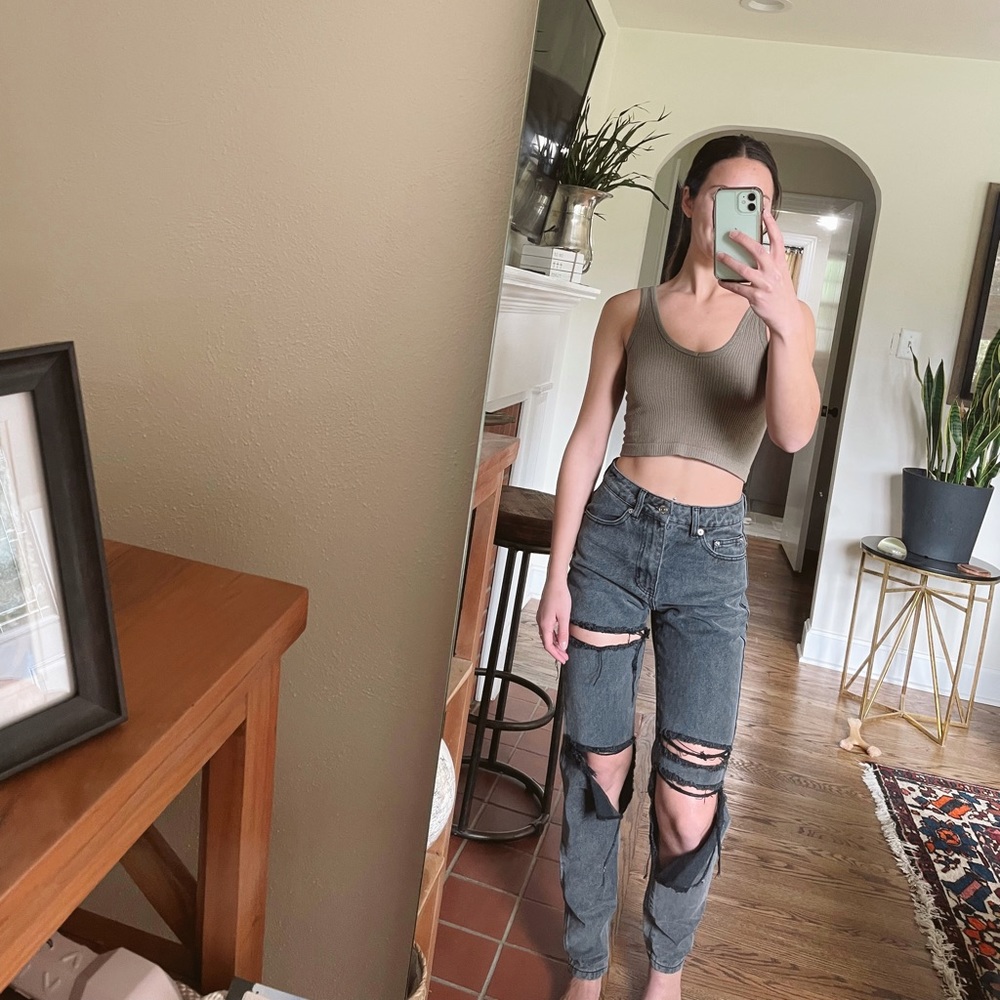 Adika Mom jeans!